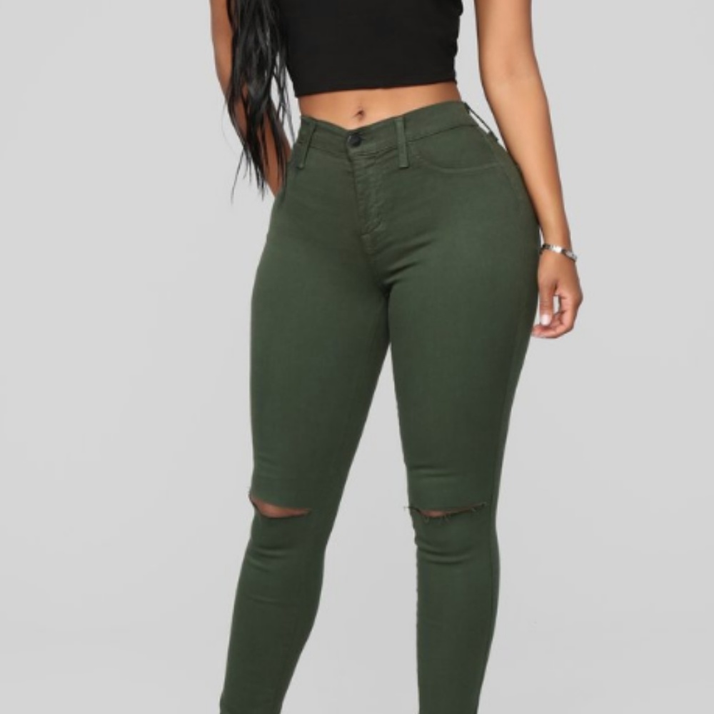 Ripped Canopy Jeans in Olive